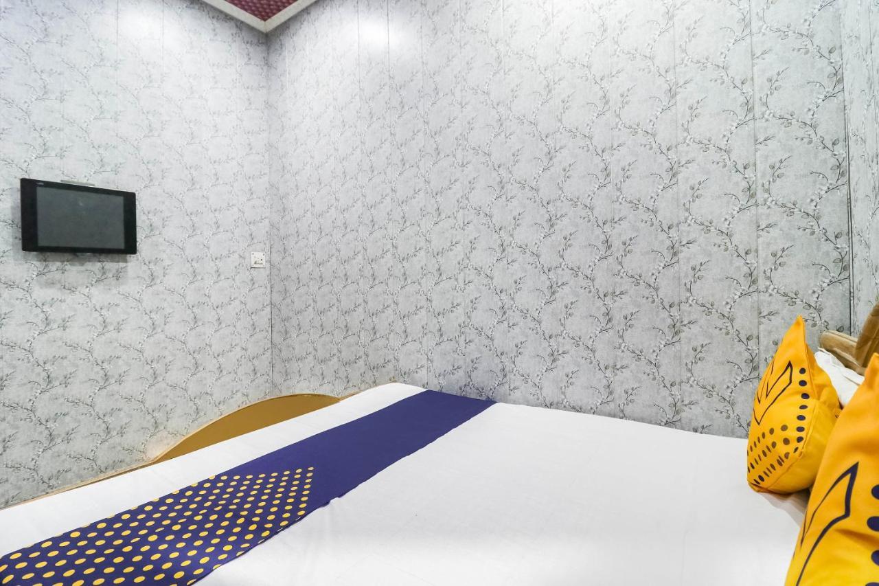 Spot On 65416 Hotel Classic Lucknow Eksteriør bilde