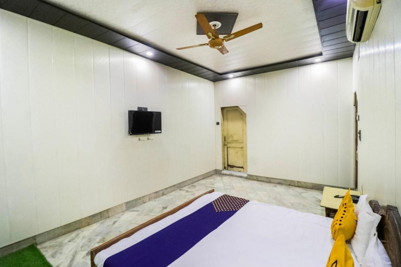 Spot On 65416 Hotel Classic Lucknow Eksteriør bilde