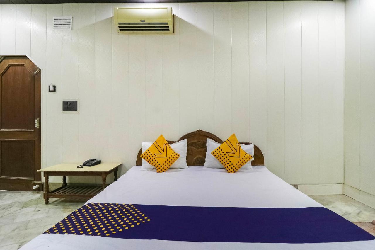 Spot On 65416 Hotel Classic Lucknow Eksteriør bilde
